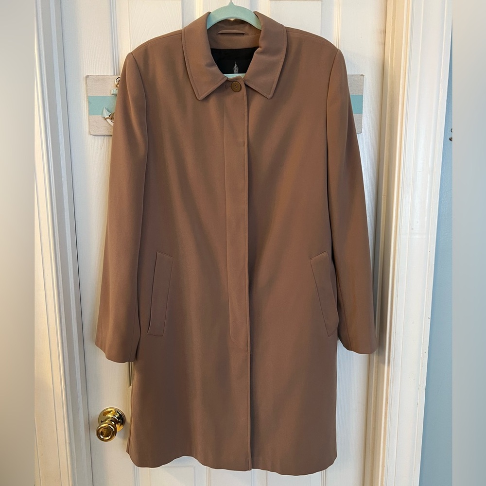 London Fog Limited Edition Mac All-Weather Coat Sz M